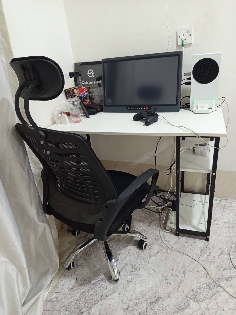 XBOX +مێز و کوردسی
نرخ 280 هەزار


**إذا كنت صاحب هذا الإعلان وتريد حذفه لأي سبب، رجاءا أرسل رسالة إلى الدعم الفني**
