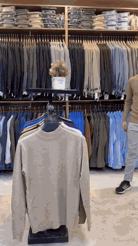 عرض خاص 
هاينك نص رقبه درجه أولى 
السعر 10 آلاف دينار 
العنوان بغداد الدوره شارع المصافي قرب مطعم الغنام 
هـاتف ***********
