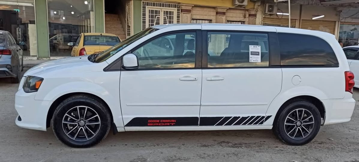 السلام عليكم
دوج كرفان  (سونار مرفق مع الصور )
موديل 2017
موصفات SXT
رقم أربيل الدولي 
فرس سقفي اصلي
كير ومحرك شرط 
محرك 6 س
سياره ضررها موضح بالصور السونار 
شرط التحويل 
السعر 155$ وبيها مجال
🛑 للاتصال ***********
