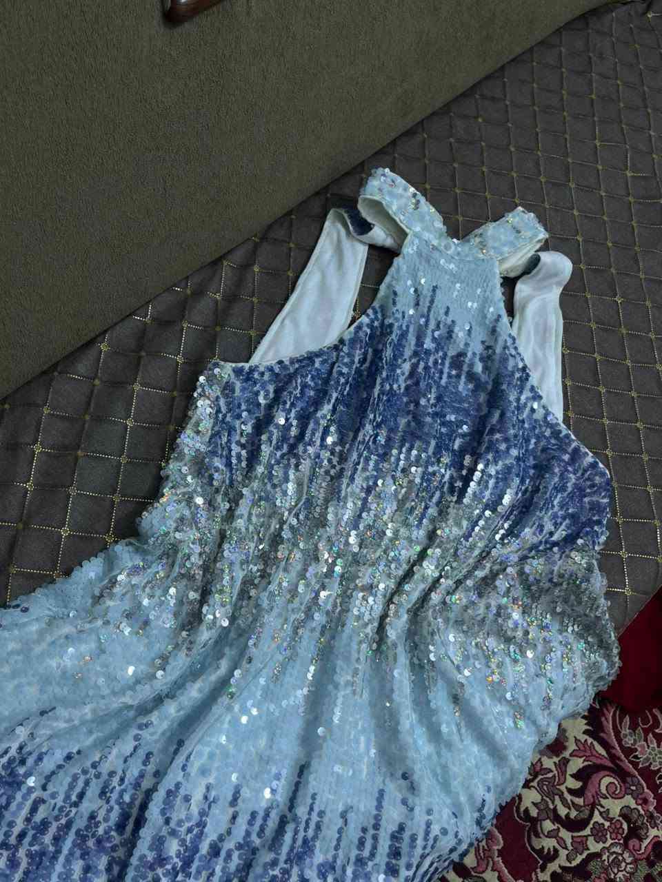 فساتين لبسه وحده ولااحمر ولامره لبسته جديد للبيع كلهن ب 35


**إذا كنت صاحب هذا الإعلان وتريد حذفه لأي سبب، رجاءا أرسل رسالة إلى الدعم الفني**