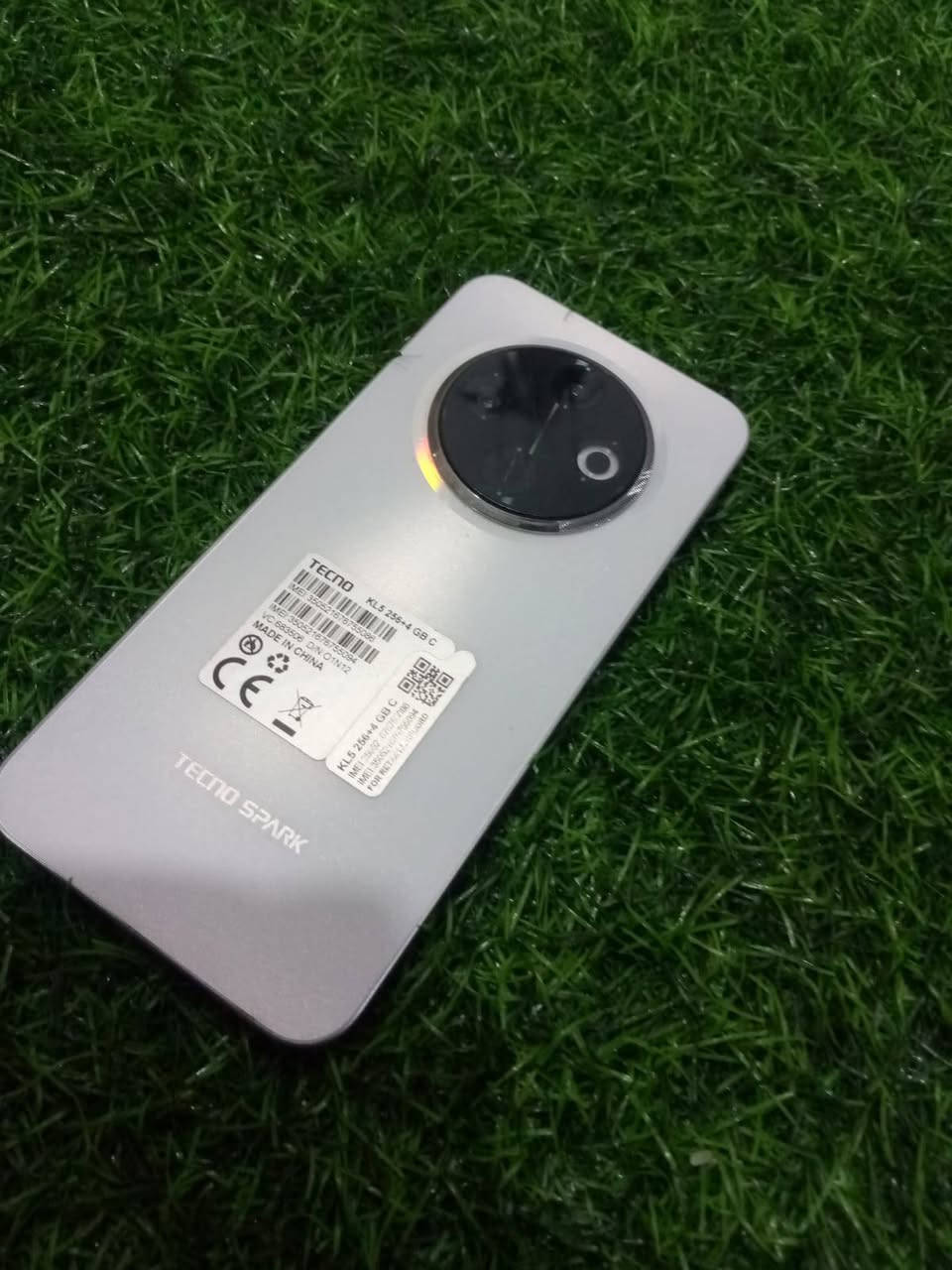 ~السعر 250 المكان ميسان حي الحسين الرقم *********** المواصفات
الشاشة: كبيرة (6.67 بوص
