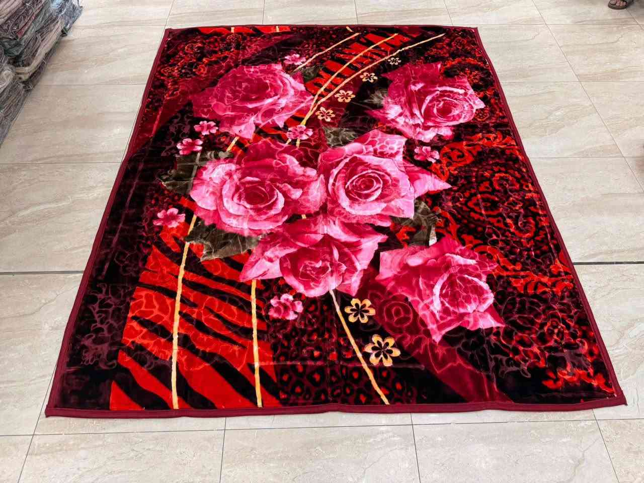 بطانيات للبيع الوزن 7 كيلو حفر ليزري التوصيل داخل ناحية الشورة للستفسار رقم الهاتف ***********وتساب بي رقم
