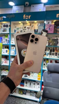 آيفون ١٦ برو ماكس • بطارية ١٠٠ • فلوجه