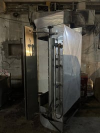 شوايه دجاج للبيع جديده كلش ممستعمله بس عليها تراب 07713637771