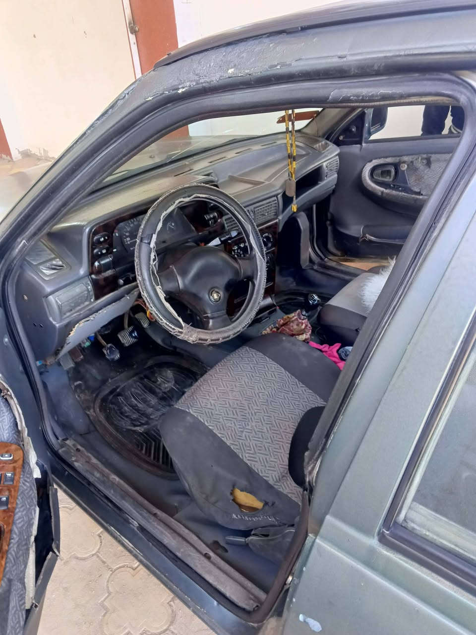 دايو سلو موديل ٩٦ كير عادي تخم تاير كير محرك جددد نظيفات رقم بغداد طرف ثالث وكاله تداور سياره بسمك ثاني يوم  مكلف بنشر اتصل ***********.   سعر 22 وبيه مجال
