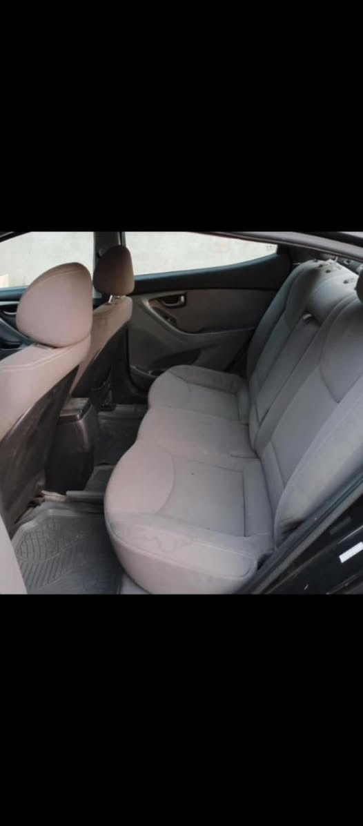 السلام عليكم اخوان النتره للبيع موديل 16 وارد أمريكي حادثها من وره اني مكلف بل نشر مكان السياره بغداد المشتل *********** سعر 105 وبيها مجال
