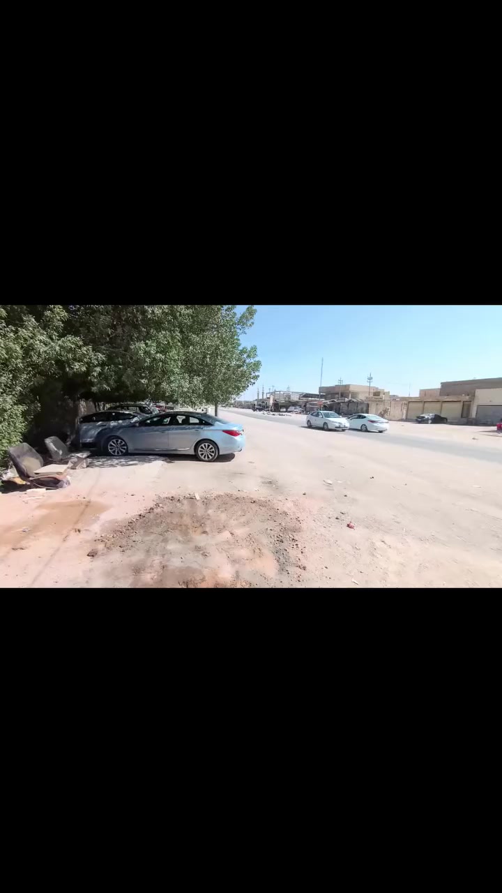 يالله
قاعه لبيع
 مساحه ١٢٥ متر 
الأساس صب وسقف صب والبناء ابلوك مقطعه دنك 
بيه محرم عن الشارع ٢٠ متر
عنوان القاعه بالبراكيه شارع المعمل قرب مدرسة علي الرماحي
القاعه مؤجره كل شهر ٣٥٠ الف
لمعرفه السعر اتصل 
الاستفسار الاتصال على الرقم ***********
او مراجعة مكتب حيدر الزبيدي للعقار والمقاولات عنوان المكتب بشارع المعمل قرب مدرسة الازدهار لبنات
