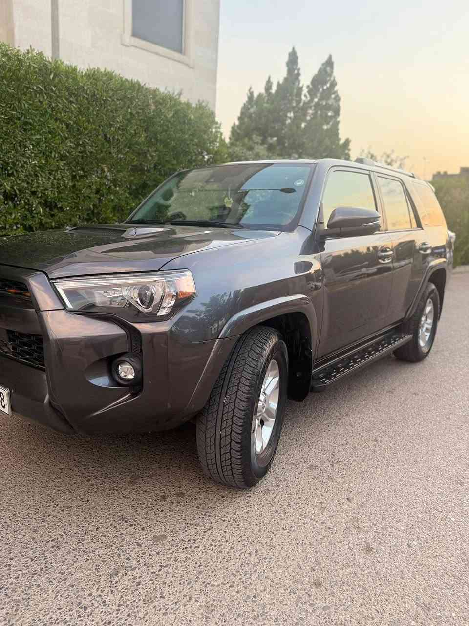 TOYOTA  4RUNNER   2021SR5 Premium
~ تويوتا 4 رنر  
~ وارد أمريكا  
~ موديل 2021
~ محرك 6 سلندر  / V6 
~ دبل أكسلة  4WD 
~ مواصفات SR5 
~ شاشة كبير  
~ كاميرا
 السعر290💵$
~ كشن جلدة كهربائية 
~ ويل كب كرومة 
~ حجم تايرات ١٧🌀
~ 7راكب 
~ ماشي45 ميل 
~ إيرباگ ستيرن راجع  شركة 100%  
‏شارع فلسطين ***********
 الاستفسار عن طريق الاتصال او واتساب
غير متواجد ماسنجر
