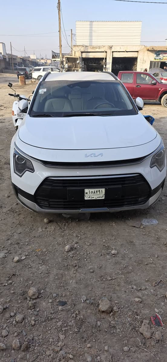 نيرو هايبرد2024 حادث خفيف بنيد صبغ تترقم بغداد 150 وبيهه مجال***********
