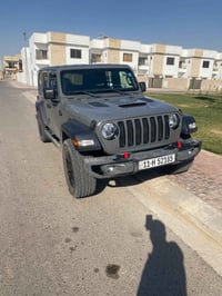 جيب رانجلر 2021 سياره جاهزه ضرر جاملغ خلفي بالهلال فقط وبنيد  مبدل كت ...