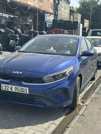 سياره فورتي 2023   بيه جاملغ  امامي وراجع لبيبل واحد فقط  او بيه بارد ...