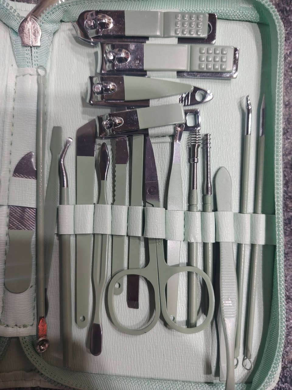 طقم مانيكير وباديكير احترافي معدن مقاوم للصدأ  للأظافر والوجه السعر ١٨ مع التوصيل تسوه أكثر


**إذا كنت صاحب هذا الإعلان وتريد حذفه لأي سبب، رجاءا أرسل رسالة إلى الدعم الفني**