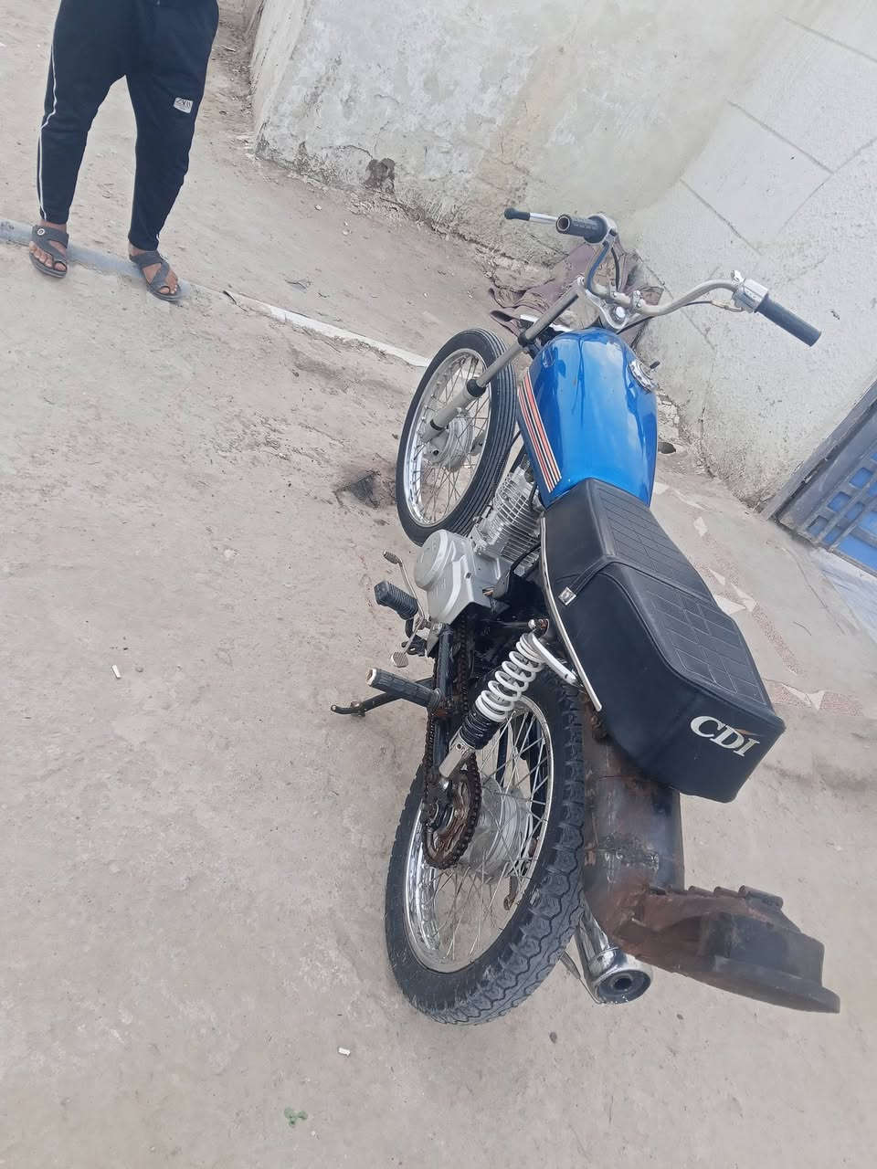 للبيع نامه شلامجه تعمير 24
مفتوحه ولفات فقط شلعه فولل 
سبايدر باكستاني دراجه جديده 
السعر خاص *********** ناصريه مركز الحولي الجديد
