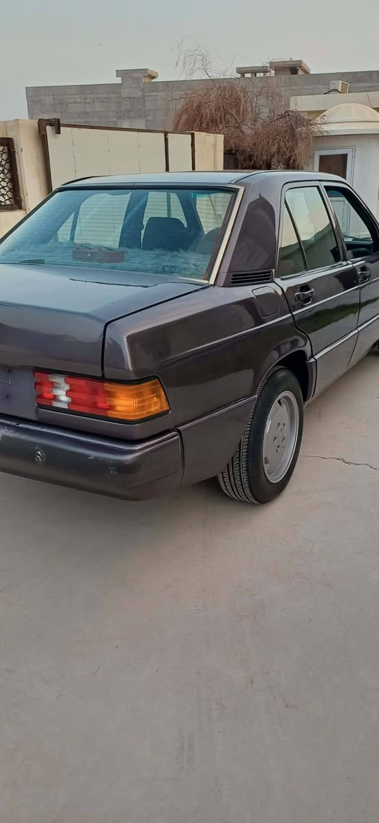 السلام عليكم  موديل ٩١ مكان السياره الفلوجه للبيع *********** /*********** السعر 55 ورقه
