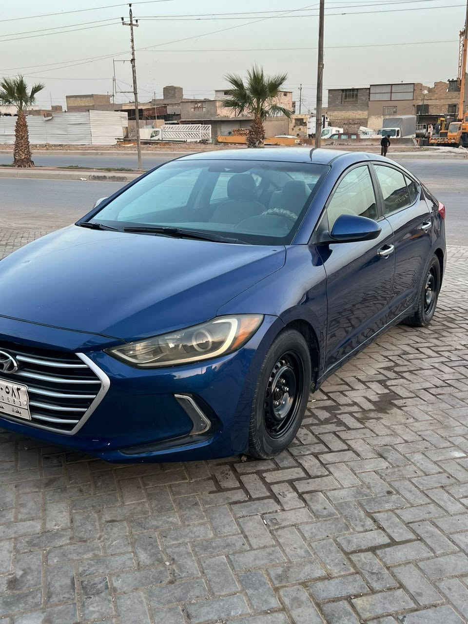 سلام عليكم عندي الانتر ٢٠١٧ سياره حلوه عارضها١٠٥ بيها مجال بسيط بيها سونر سياره بغداد حي اور رقم التلفون ***********
