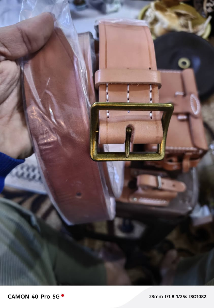 قطعه انتيكة و جلد أصلي ينباعن شلع لأعلى سعر ان شاء الله


**إذا كنت صاحب هذا الإعلان وتريد حذفه لأي سبب، رجاءا أرسل رسالة إلى الدعم الفني**