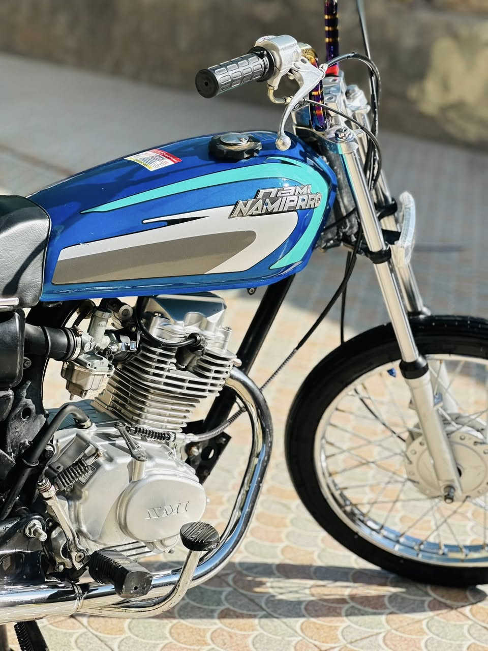 للبيع نامه تعمير موديل ٢٥الشاصي ارشه موديل ٢٢اوراق صولي مكفوله مبدل بس ولفات السعر ٦٠٠ وبيه مجال للشراي مكان بابل القاسم للتصال ***********
