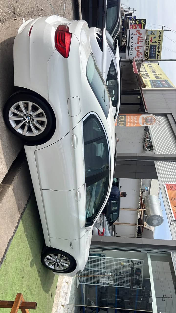 BMW F10 2011 
530i
‎شەریکە عروش خلیجی 
‎مۆدیل  2011
‎مەکینە 6 پستن
*****************
‎مواصفات سيارة
‎سلايد
‎بصمە
‎ ٥ پەردە
M سوکان 
‎كوشن جلد زەرد 
‎کوشین کەرەبای
‎كاميرا صندوق 
‎شاشة 
‎مۆدی 
sport
Sport plus
‎ زۆر مواسەفاتی تر
******************
‎شەرته سیقرە 
‎مەکینە بەشەرت
‎كير بەشەرت
‎حدادی بەشەرت 
‎تخم تایە تازە
‎تبريد سارد
‎سنوي نوێ
‎فحص و هزه نوێ
********************
‎سەیارە بێ صبوغ
**************
‎شوێن سيارة هەولیر 
‎ سعر 174 ورقة مجال أربيل, العراق


**إذا كنت صاحب هذا الإعلان وتريد حذفه لأي سبب، رجاءا أرسل رسالة إلى الدعم الفني**