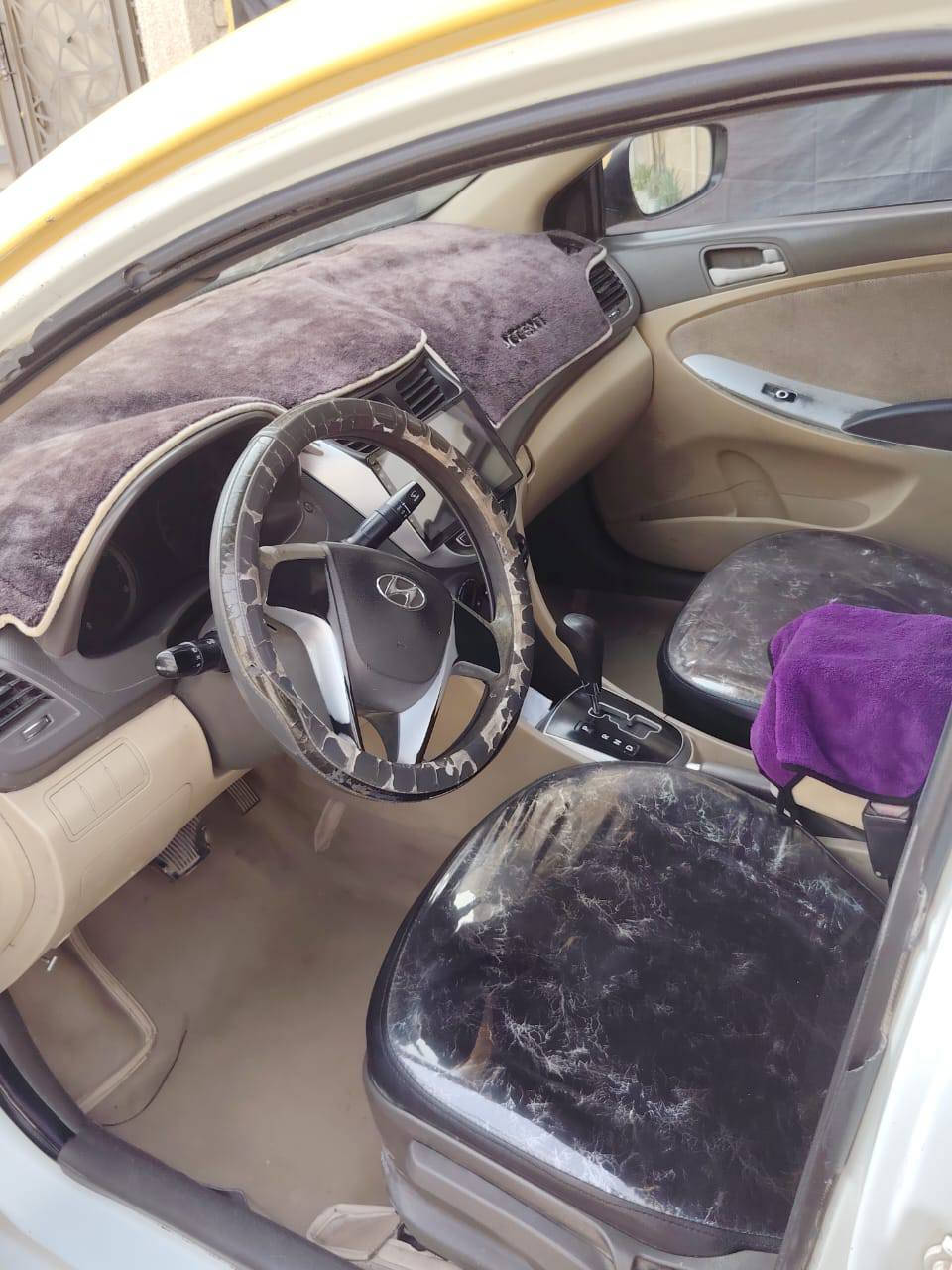 للبيع اكسنت موديل 2011  خليجي بدون حادث رقم بغداد انگليزي بسمي مصفره هيئه وغرامات سنويه لل 30    محرك doch 1600 دوش  صدر جديد تخم تاير سياره جاهزه سعرها 80 وبيها مجال بسيط
مكاني بغداد الحرية للاستفسار /‎[*********** ]
