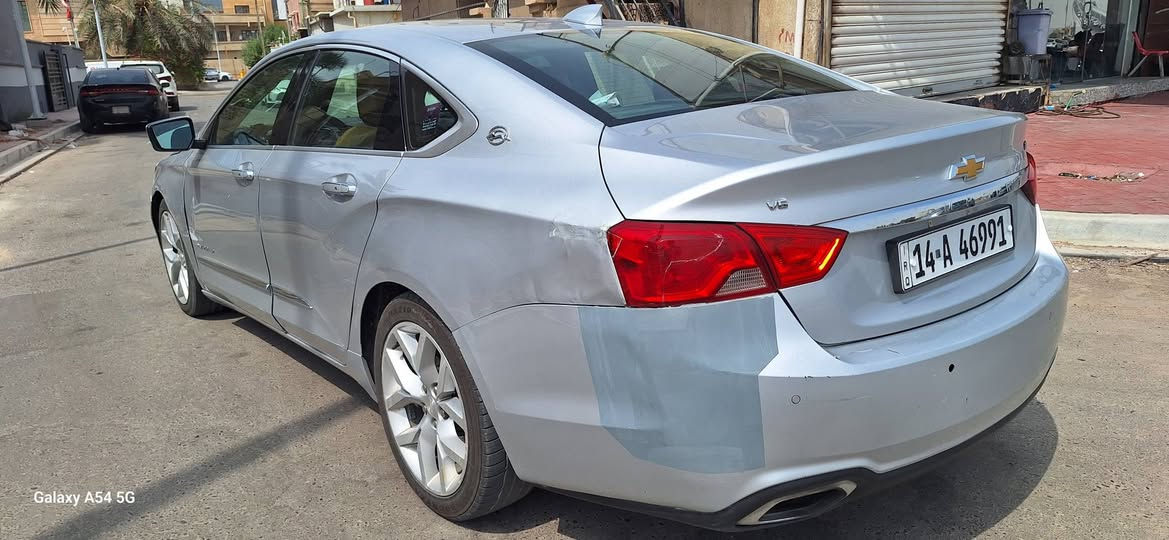 السلام عليكم 

السعر118 وبيها مجال
شوفرليت امبالا 2018 بريمير عدا البانوراما  
✅محرك 3.6 V6 جديد
✅اللون سلفر 
✅الموا هوصفات:
كاميرا خلفية + حساسات خلفية
خمس بصمات 
ليد دشبول داخلي بلادي
سستم سماعات (BOSE)
كشنات جلد + تدفئة كشنات
شاشة كبيرة + قاصة
مانع تزحلق + ABS
 عدسات زينون
تشغيل عن البعد.   
تحكم كشنات كهرباء
ويل كب قياس 19
الضرر .. تخريب دشبول
 بدون صبغ بس يوجد طخات وتعديل بارد هنا بالعراق 

***********
 
📍 موقع السيارة : البصرة البصرة, العراق
