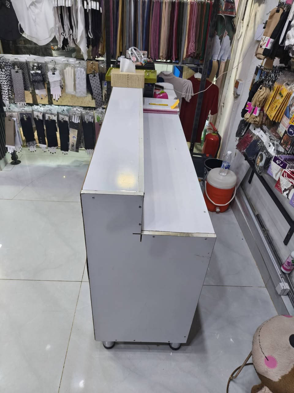 السلام عليكم ميز للبيع 
القياس الطول 180سم العرض 60 سم 
الاستفسار ***********
السعر 100
