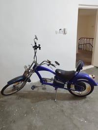 للبيع كفاله عدا البطاريه تعبانه السعر 500 وبيه مجال للاستفسار 07825096...