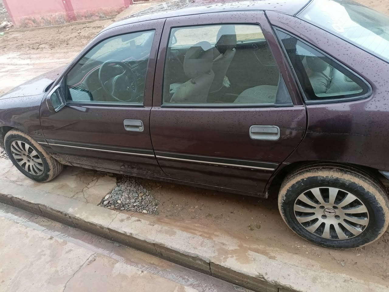 السلام عليكم فكترا حجم 18 اللبيع
صبق جماليه بدون ضرر فقط مصلح الدواير

محرك شرط 

كيرشرط

طخم جديد

هزه قبل شهرين

كابون بانزين 

سنويه2028,12

شرط التحويل

السعر48

وبيها مجال

العنوان موصل ناحيه زمار 

***********

***********
