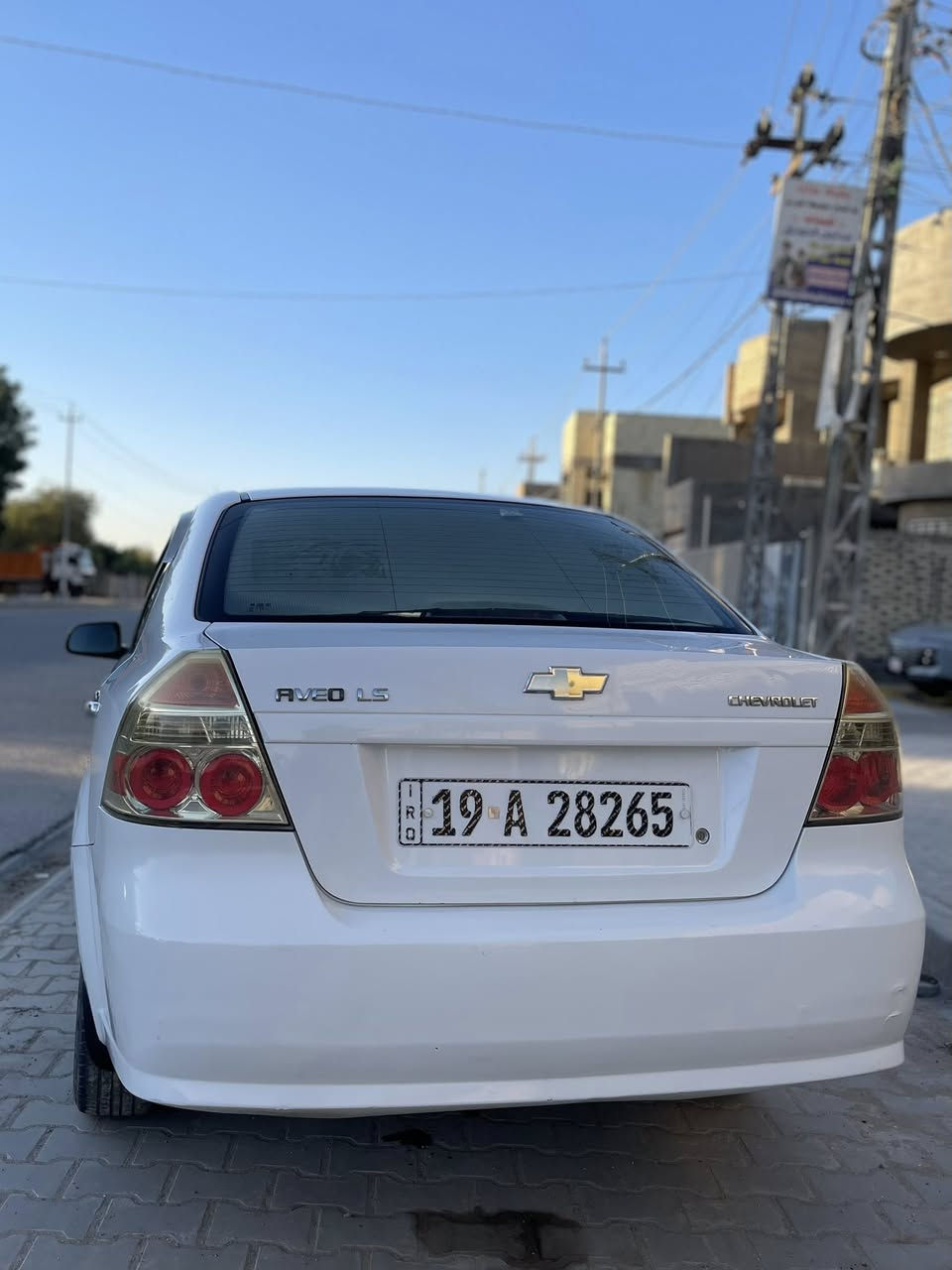 السلام عليكم للبيع افيو موديل 2011 فول كهربائيات سياره جديده مكفوله من ضربه فقط بارد مثل موضح بصور سياره مناقصه شي مكان السياره نجف كوفه السعر 80 وبيه مجال التواصل ع الرقم ***********
