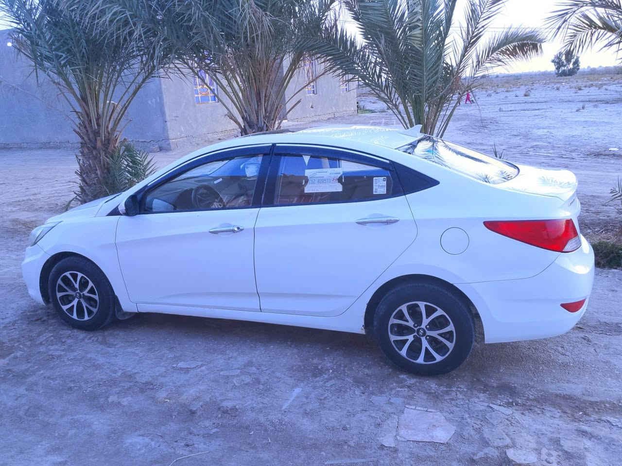 اكسنت 2014  وارد خليجي  حره سنويه 28 رقم بصرة تحويل محرك 1600 كير تبريد حداديه تخم تاير كارتون مواصفات فتحه اشارة بالمري شاشة تاب كامره خلفيه تحكمات سترين بيها تبديل جاملغ امامي اصلي وصبغ دوس والباقي كفاله  السعر 88 لاتصال علئ الرقم ***********
