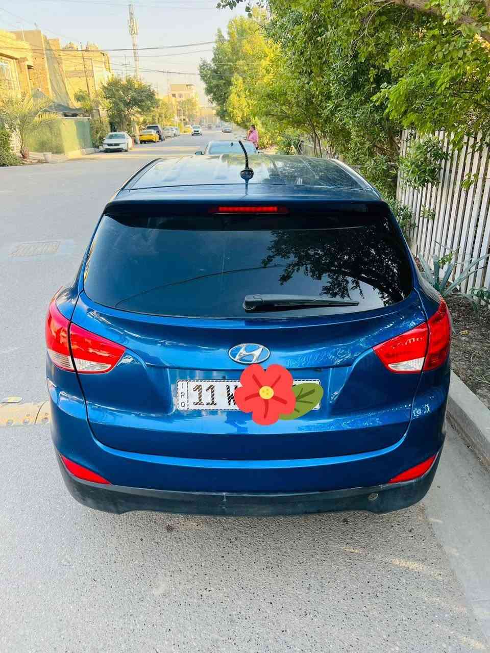 توكسان 2014 وار أمريكي محرك 2400 ممتاز تبريد ثلج طخم تاير كامره شاشه فول تحكمات استيرن بلوتوث حاكية حساس اشاير بالمري حادثها جاملغ وباب السايق فقط وبيها صبغ مكانات ابيع احزام أثر جراد لغود شواصي سليمات ليبل واحد الرقم بغداد الجديد الدولي هزه جديدة تحويل ثاني ان شاءالله السعر 114 العنوان بغداد الدورة الصحة للاتصال *********** بغداد, العراق
