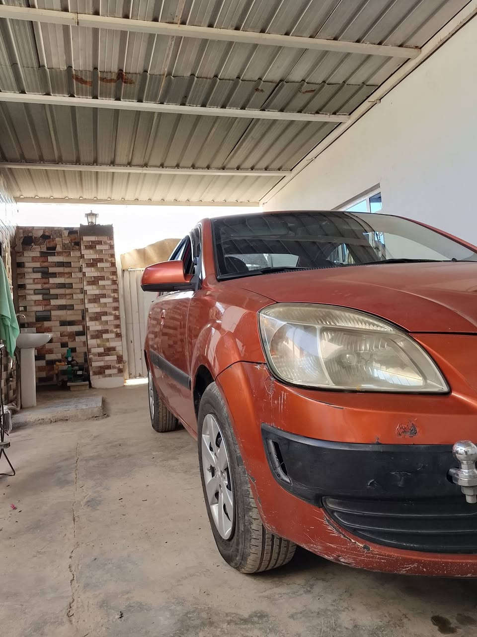 كيا ريو 2008رقم بغداد تحويل مباشر وارد امريكي 
محرك 1600 
كير اوتماتيك
كير محرك  تبريد  شغالات صدر جديد تخم تاير
سياره جاهزه نصبه  احلى من الصور بيه جراد قليل بل بنيد سياره بلاديه مامصبوغه 
سعرها 76$بيها مجال شي بسيط 
مكاني بغداد الكاظميه 
***********
