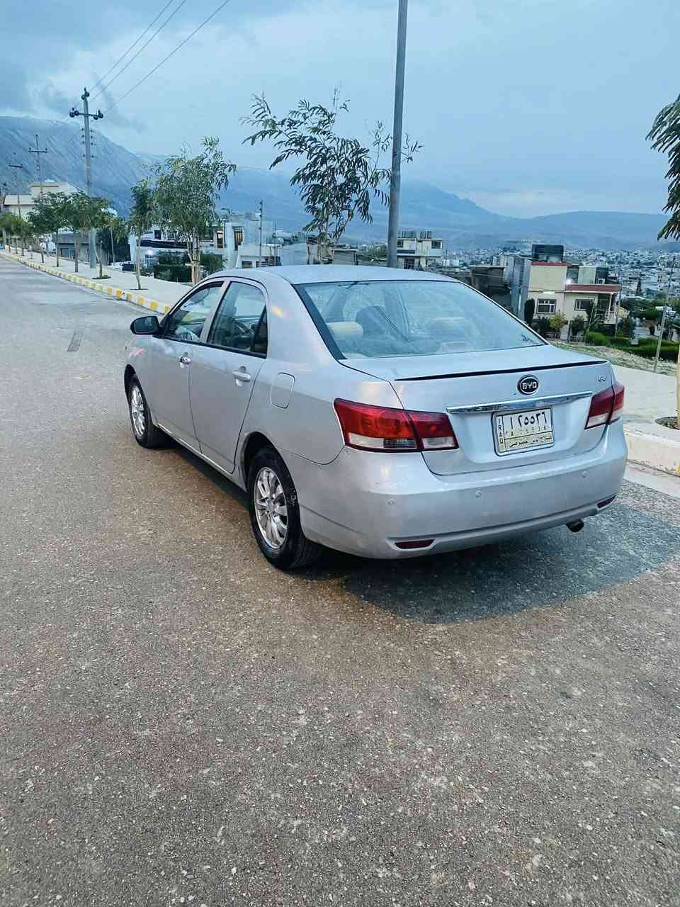 بیوایدی مۆدیل 2013  گیرعادی مەکینە زنجیر مەرغوب گێڕمەکینەی نەکراوەتۆ بەشەرتە  مواسەفات ناوزەرد سلایت کوشن جلد تەبریت ساردووگەرم لەسەرسویج بەشەرتە سەنەوی پلاسیکە    بەشەرتی ئەوالیاتو حاسیبەو پاکانەش بەوشەرتە بی دەعمولیدراوە یجی پیوە نیە بەوشەرتە  هەموگیانی لەسەر شەریک ماوەتۆ بێ مەسرف جوار تایەی تازەی بۆ بسراوە  یەک یەک دینار مەسرفی تیانیە بەوشەرتە لە دەعامیوە بۆ دەعامی بەشەرت ئەی فرۆشم   سعری 28 وەرەقە  ***********    ***********     ***********
