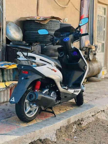 سلام عليكم سكنس موديل 16 دراجه حلوه السعر 14ورقه وبيه مجال ‭0780 133 1883‬
تصل وبيك خير وتدلل المكان حله مجسر الثوره
