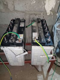 بطاريات للبيع اتصال عل رقم 07821496756