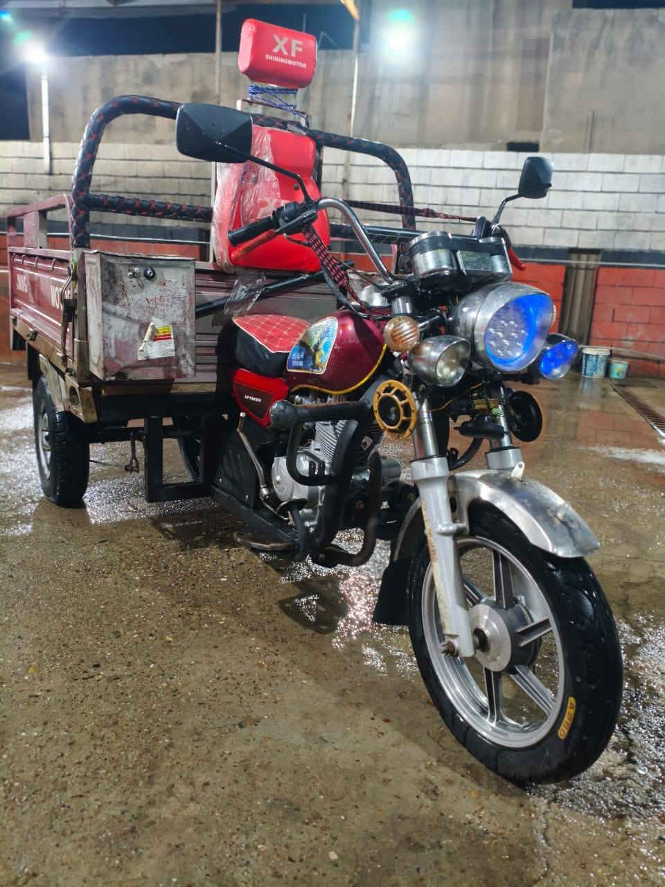 سلام عليكم ستوته للبيع
مديل 16مكينه 24 زيرو 
كهربائيات فول 
دبلات تاير شاصي كله فول اي عيب مابيها شرط ماتصرف عليها شي فقط كير بك مايرجع يخرط سعر مليون وربع عنوان كركوك قادسيه قرب جسر حصو ورمل
***********
