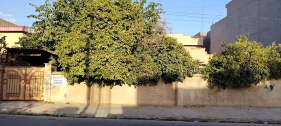 عروض مكتب أبو مهدي لتجارة العقارات دار للبيع بداية ١٧ تموز موقع جيد مساحه الدار ٤٤٦ واجهة ١٩ نزال ٢٥ ملاحضة بيع حسب الطلب تريد كامل تريد أرض نص سعر مناسب للإستفسار الاتصال على الرقم مكتب أبو مهدي لتجارة العقارات ***********
