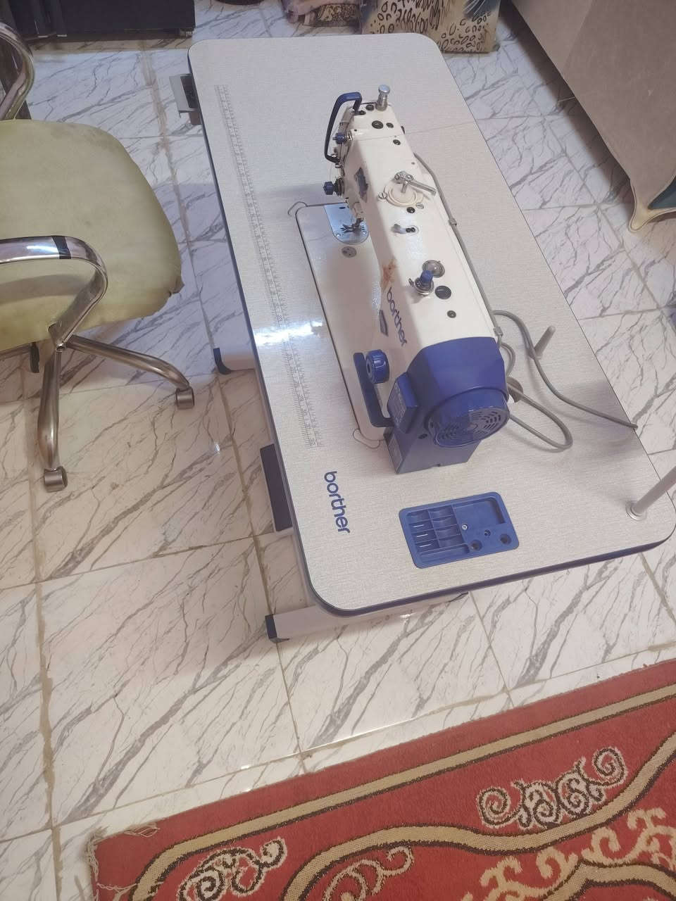 سلام وعليكم مكينه خيطه مامستخدمه جديده كلش سعر ٣٠٠ خور زبير شارع علي مفتح ***********وتساب فقط
