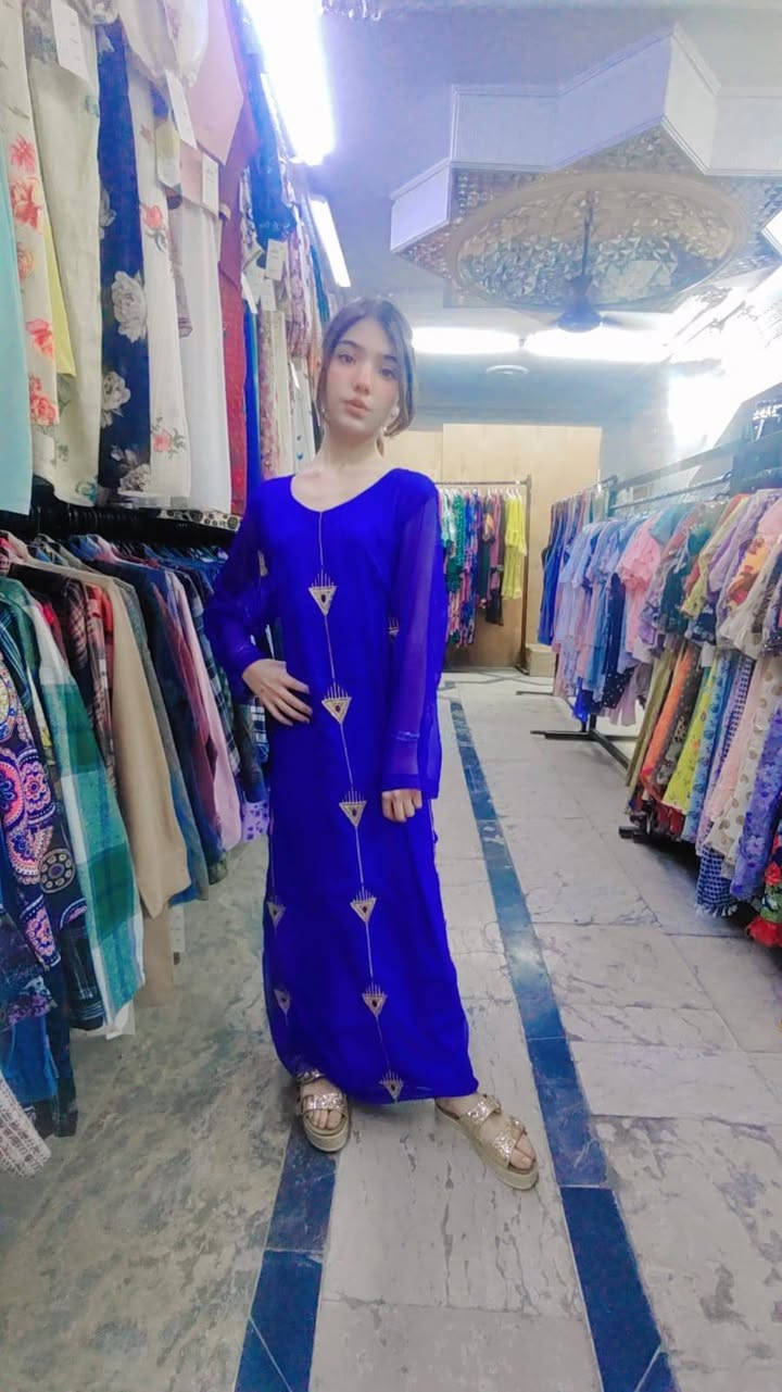 نماذج من كركيعان والمخاوير البناتي داخل المجمع 
اوقات الدوام من 11 صباحا ولغاية 11 مساءا


**إذا كنت صاحب هذا الإعلان وتريد حذفه لأي سبب، رجاءا أرسل رسالة إلى الدعم الفني**