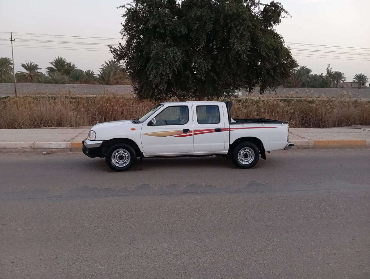 بسم الله الرحمن الرحيم
للبيع بيكم نيسان شبوط موديل 2010 ياباني محسن رقم ديالى مشروع وطني بسمنه جام كهربائي دبل رون كامل مواصفات كير محرك استندر مكفولات تبريد ثلج وتدفئة 
السياره مكفولة السياره بيه شاشه لامس اندوريدر حديثه تدعم جميع التطبيقات تدعم تطبيق ابل كار بلي والخرائط كامره خلفيه دواره  دوشمه جديده. ارضيه جلد تخم تاير نظيف 
السياره بل حقيقه أحله من الصور
السعر 138
مكان السياره ديالى بعقوبة 
للاتصال بالرقم ***********
