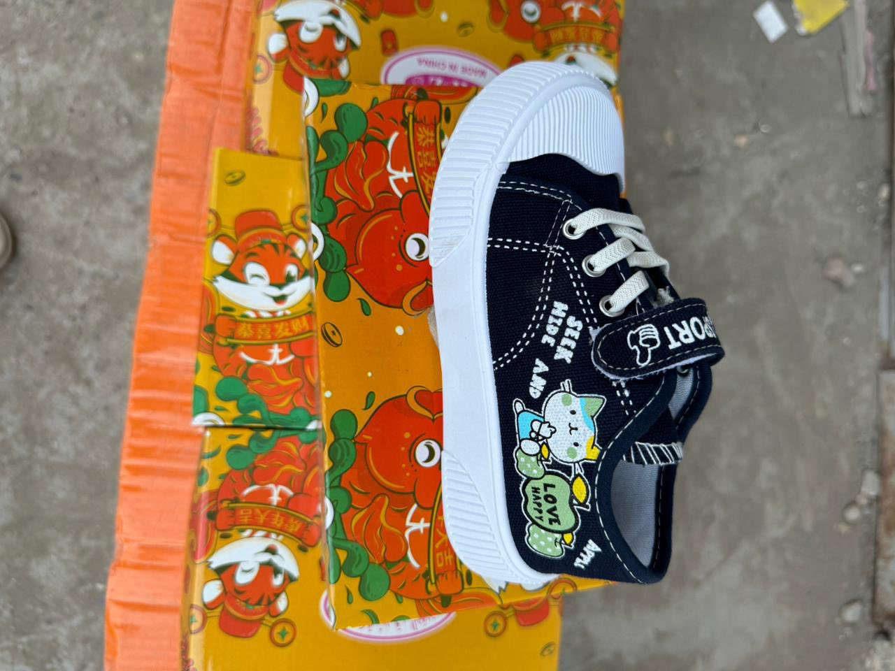 السلام عليكم عندي احذيه ولادي بناتي قياس من 26 الحد 37
شلعه 50 كارتون 7 الوان


**إذا كنت صاحب هذا الإعلان وتريد حذفه لأي سبب، رجاءا أرسل رسالة إلى الدعم الفني**