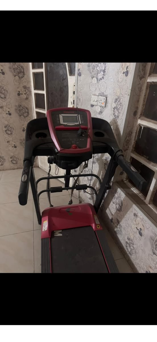 المواصفات
للبيع ٢٥٠ الف مستخدم اقل من ١٠ مرات
. الماطور نحاس
.متعدد السرعات
. ملحق برجاج لتكسسير الشحو.م ( البطن او الارد.اف )
. ملحق بعتلة تمارين معدة ( شناو بطن )
. بصمه حماية امان . قرص لف خصر
LD شاشه .
. قياس نبضات القلب . قياس الوقت time
speed قياس السرعة .
. قياس المسافة المقطوعة Dis . قياس السعر.ات الحرارية
. ملحق بسماع تعمل على الفلاش والاو


**إذا كنت صاحب هذا الإعلان وتريد حذفه لأي سبب، رجاءا أرسل رسالة إلى الدعم الفني**