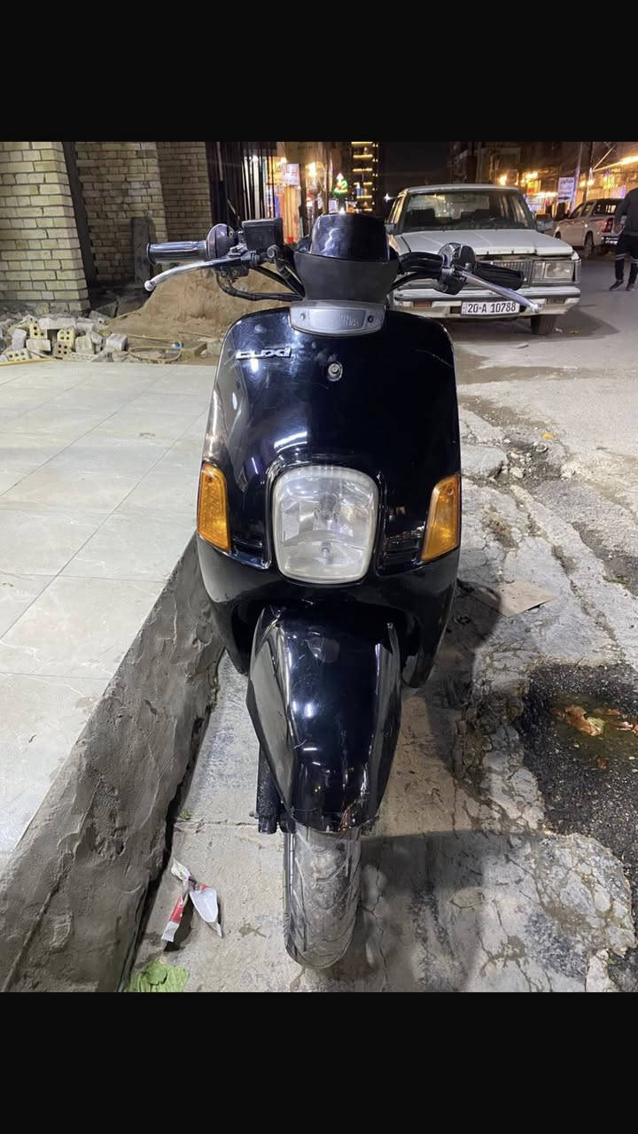 سلام وعليكم ماكس بوليس 2009 نوزل
درجة مكينة ناعمة. وكهربائية كلها شغلة ربع متذب عليها 
 مكانها بغداد الغدير شارع التوت ***********
