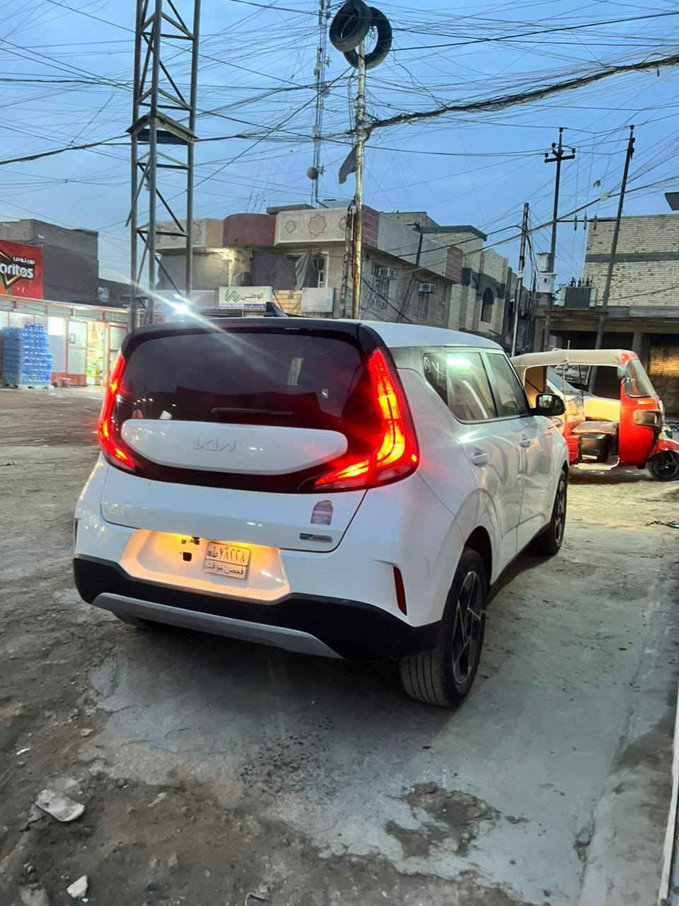 مديل 24 هذا حدثها كدامك تفيدك كل الهله بيك متفيد على راسي السياره فول فول فتحه السعر ١٣٠ ⬅️⬅️⬅️***********
