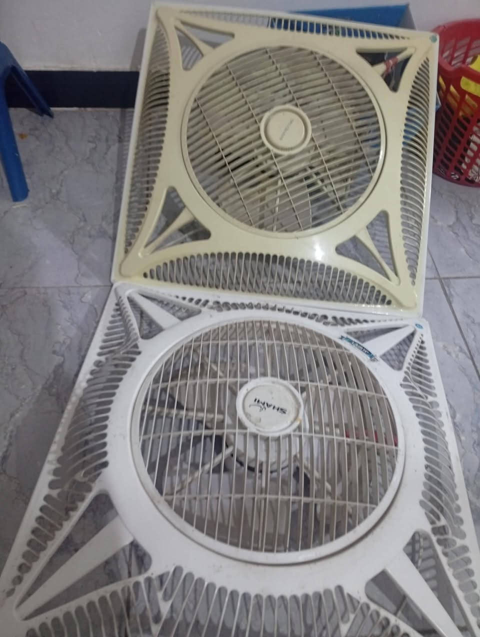 أغراض للبيع كلمن وسعره مكانهن كوت


**إذا كنت صاحب هذا الإعلان وتريد حذفه لأي سبب، رجاءا أرسل رسالة إلى الدعم الفني**