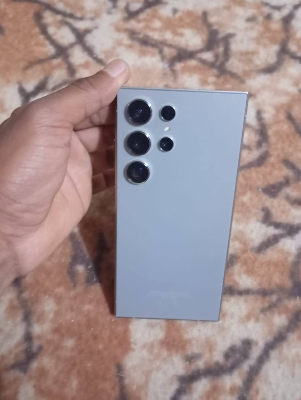 جهاز s24 التره ذاكره ٢٥٦ جهاز نضيف حيل ستخدام شهرين بعده بل ضمان شرق اوصط سعر مليون وبي مجال


**إذا كنت صاحب هذا الإعلان وتريد حذفه لأي سبب، رجاءا أرسل رسالة إلى الدعم الفني**