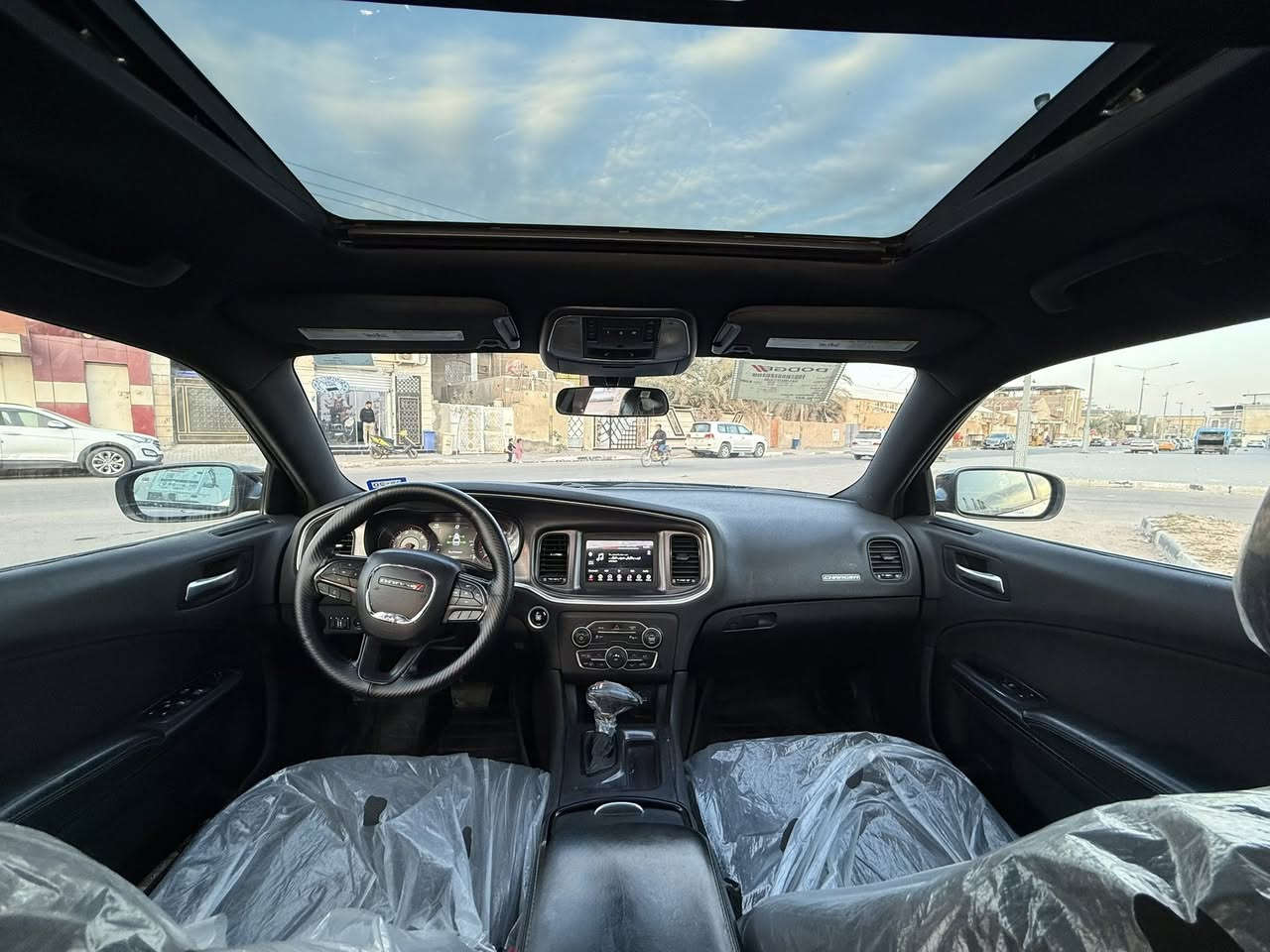 جارجر 18
السلام عليكم 
جارجر 2018 6سلندر sxt وارد كندي السياره كفاله من الفتح والضربه بيه ملاحضه كارت موجود الصور عدي 
مواصفات معروفه ماحاجه اذكرهن 
 رقم السياره اربيل بسمي شخصين هزه جديده ومصفره غرامات
طخم تاير جديد توه شادهن صالهن اسبوع السياره جاهزه للخير 
السعر 235 عنواني بصره المعقل رقم ***********
للستفسار
