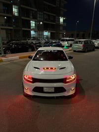 جارجر ارتي محرك 5700 /2016 ماشيه 120م عليها تزويد  من امريكا عليها شوت...