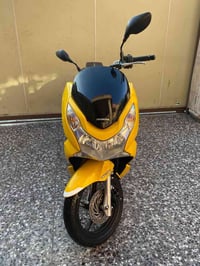 بي سي اكس لون اصفر ماشيه٢٣ الف السعر 850 مستعجل وعندي عملية  دراجه.  م...