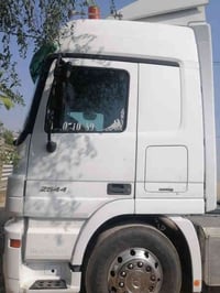 اكتروز • ٢٠٠٨ • رأس وعربانه