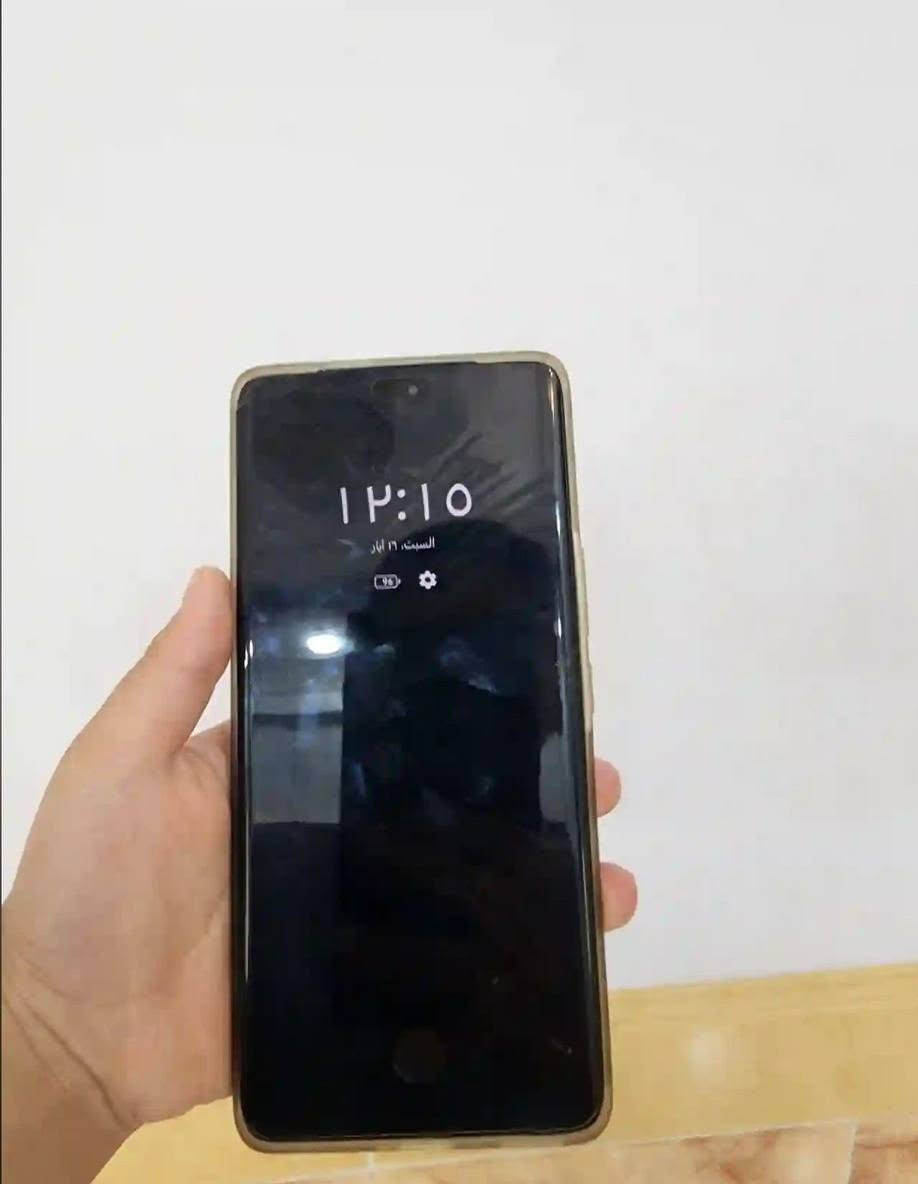 السلام عليكم 
هونر X9C
بطاريه عملاقه 6600
كاميرات مدعمه بالذكاء رهيبه 
… بيع او مراوس 
للبيع اومراوس 
الجهاز شرط مامفتوح.
شخط خفيف ومامبين بطرف الشاشه من جوه 
  نظافه 90بالميه 
الذاكرة/256.   رام/12.
    ملحقات كامله


**إذا كنت صاحب هذا الإعلان وتريد حذفه لأي سبب، رجاءا أرسل رسالة إلى الدعم الفني**